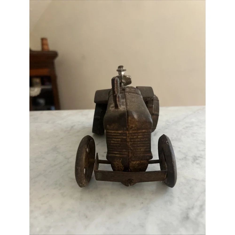Antique Fordson Cast Iron Tractor with Driver by Arcade Manufacturing Company